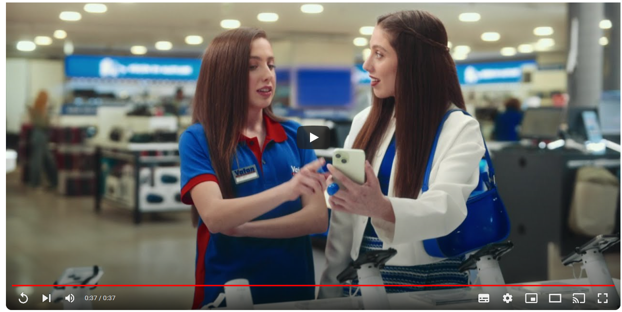 kişi, şahıs, giyim, insan yüzü, kadın içeren bir resim

Açıklama otomatik olarak oluşturuldu